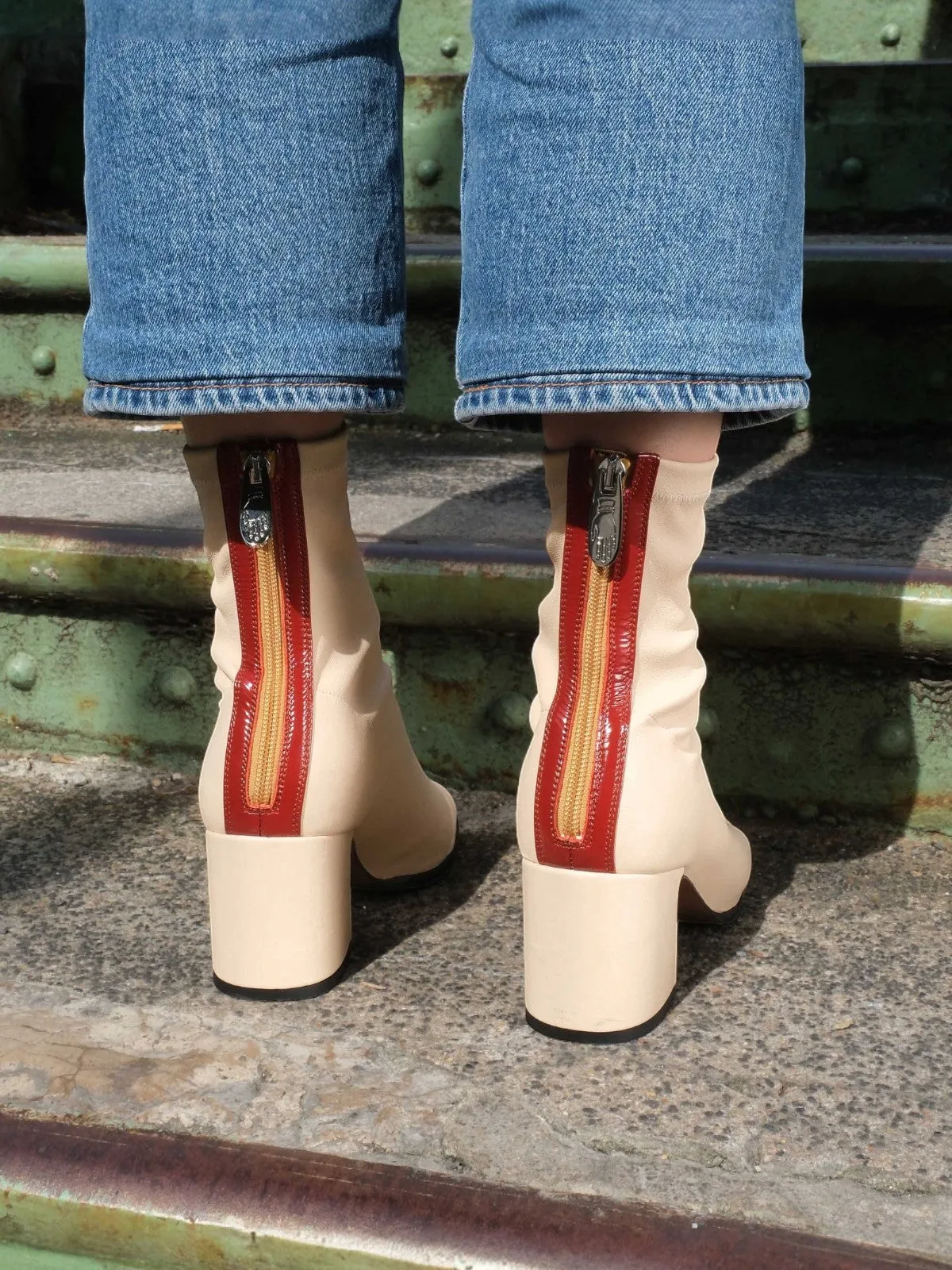 Aria Ankle Boots | White