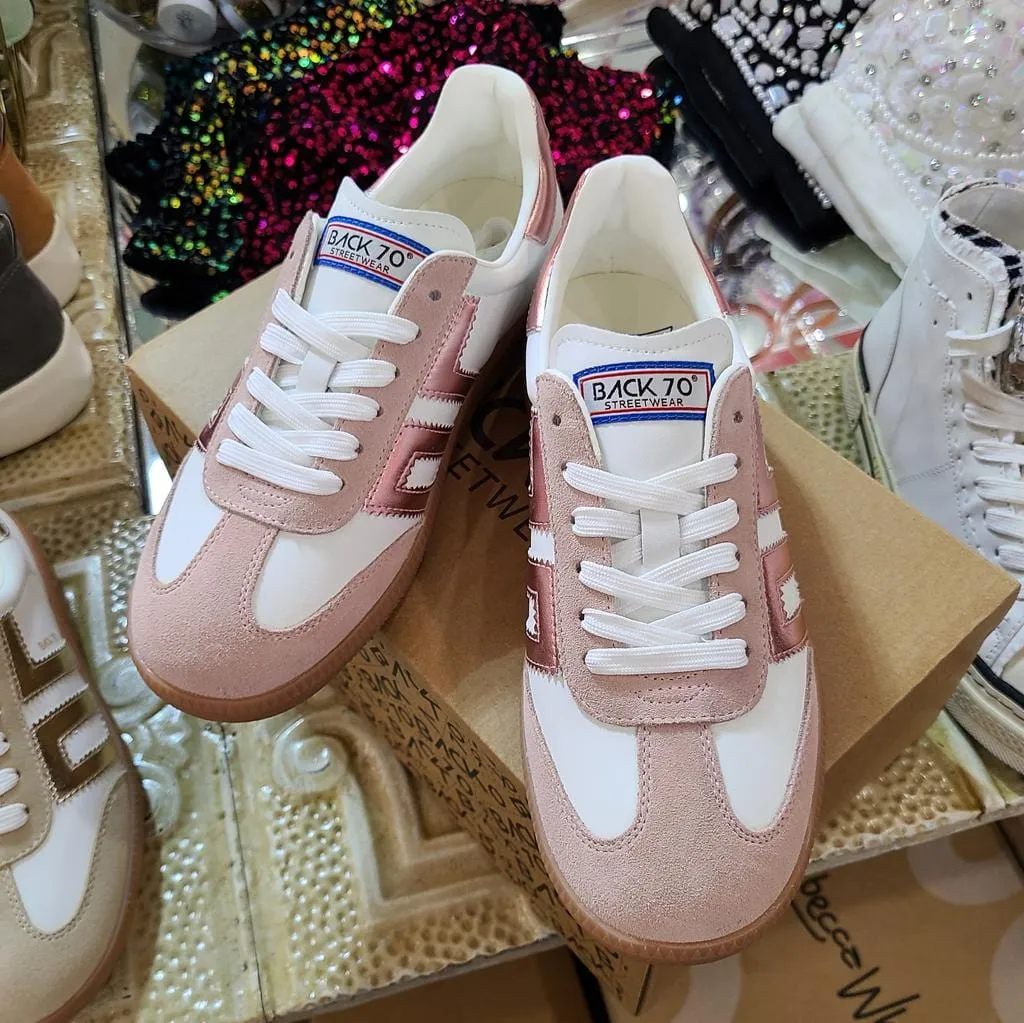 Back 70 Streetwear Cloud Sneakers in Pink