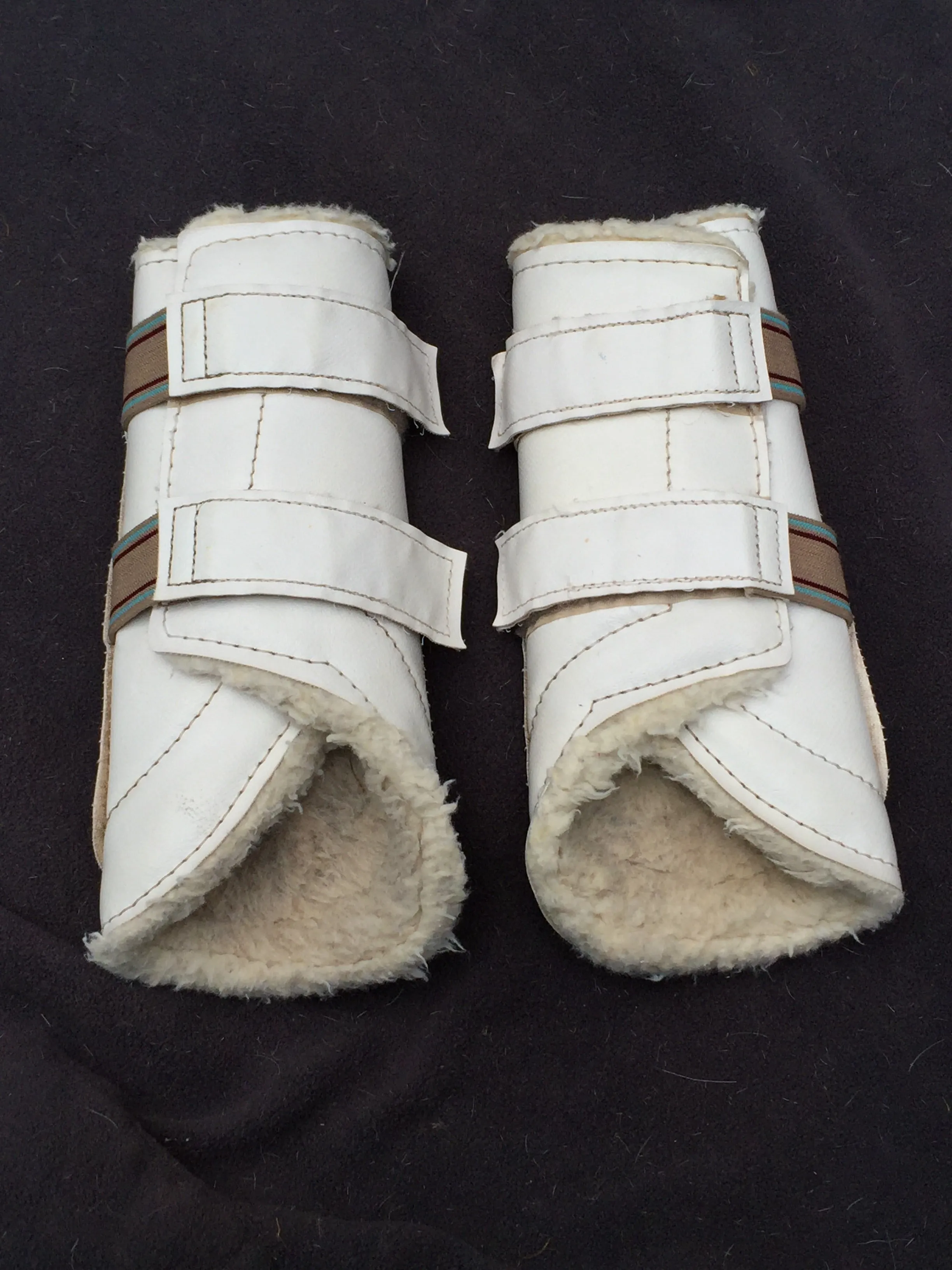 Clarendon equestrian brushing boots COB size FREE POSTAGE