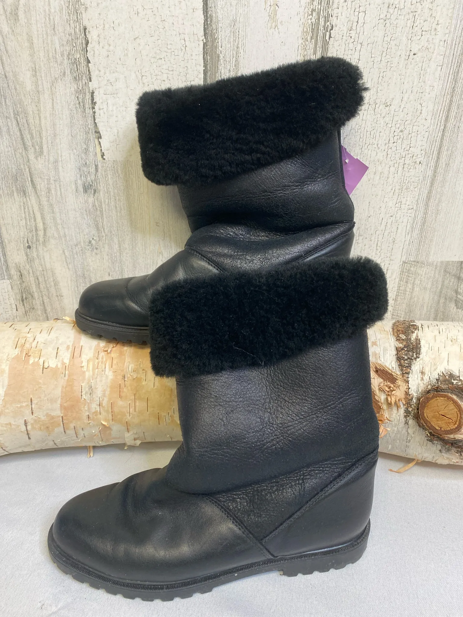 La Canadienne Size 7.5 Black Boots