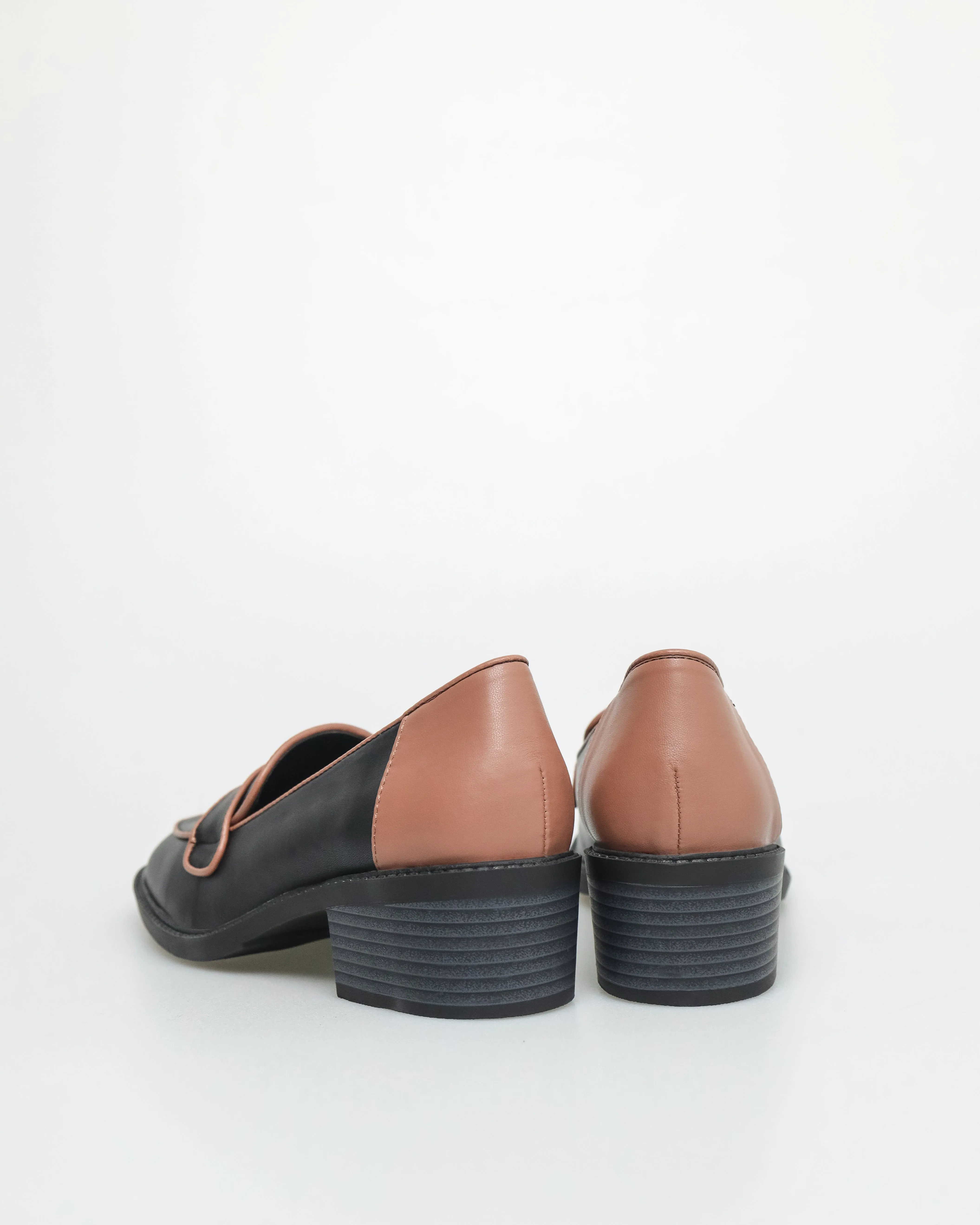 Tomaz FL040 Ladies Two Tones Loafers