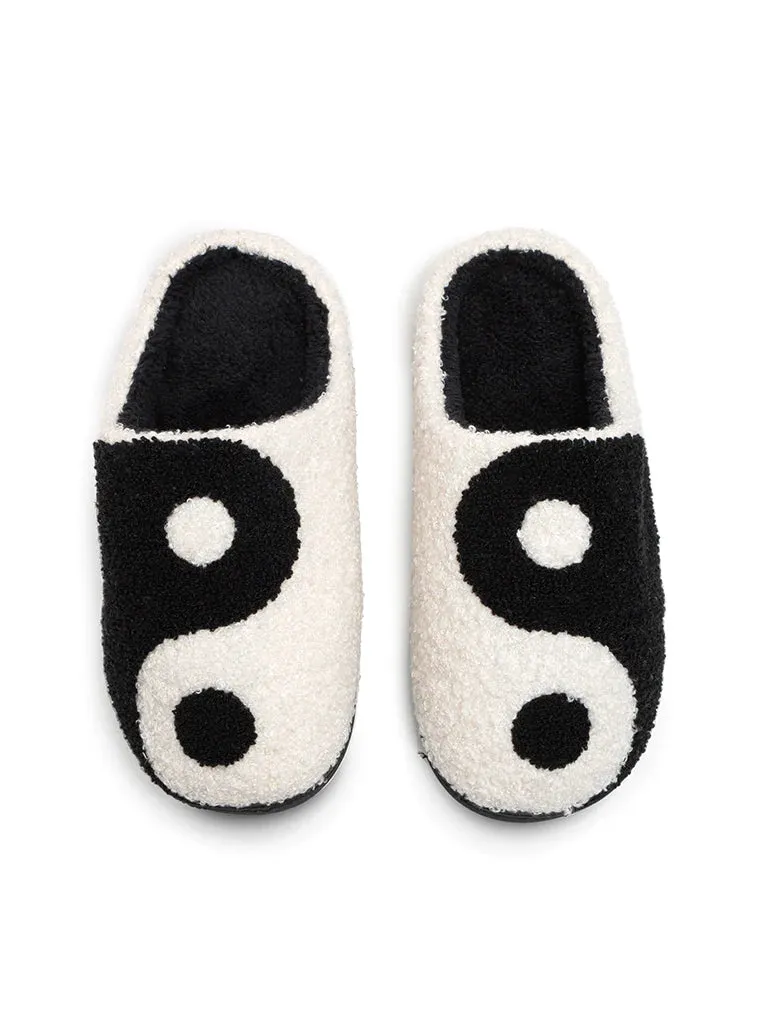 Yin-Yang Slipper
